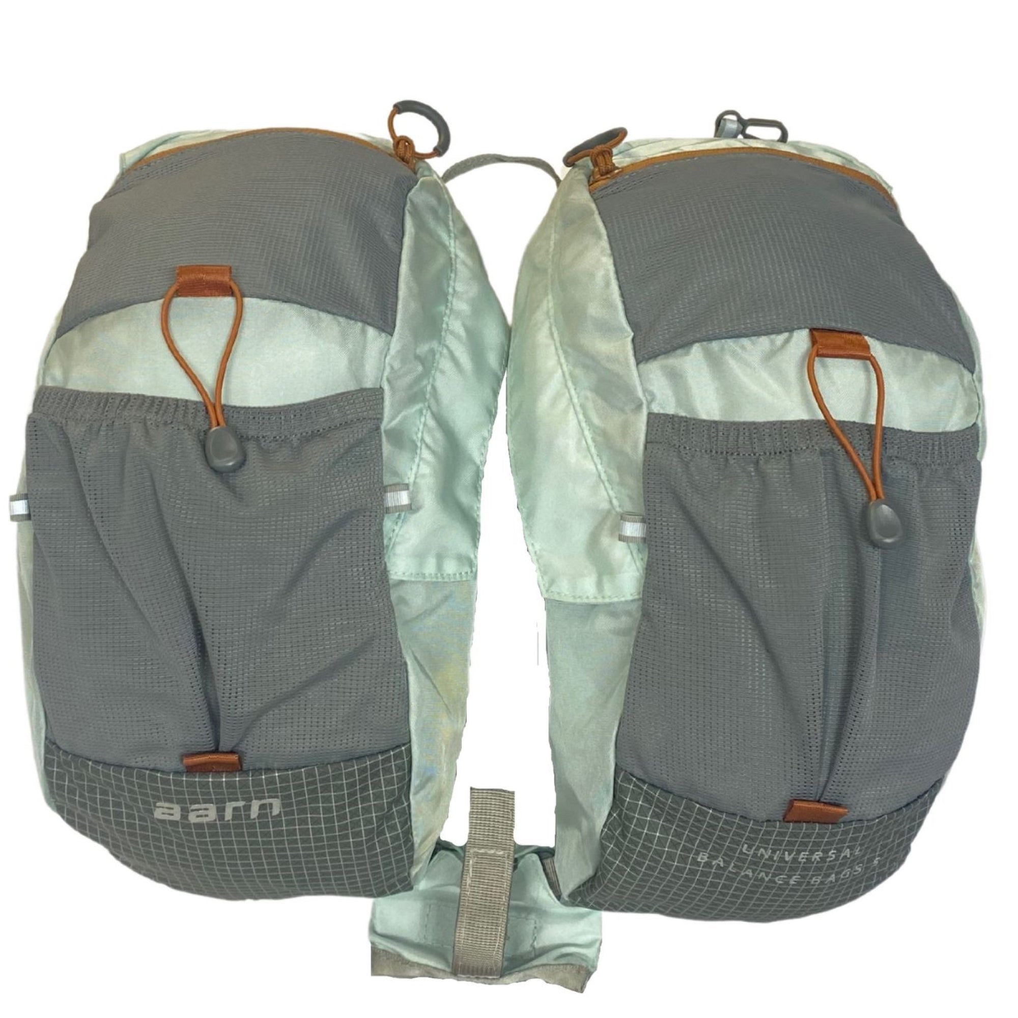 Detachable backpack pockets for backpacking